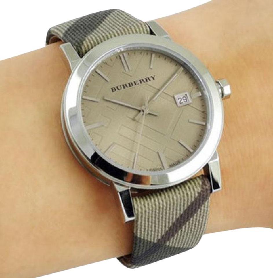 Burberry The City Nova Beige Dial Textured Leather Strap Watch for Women - BU9023 Watches Burberry   