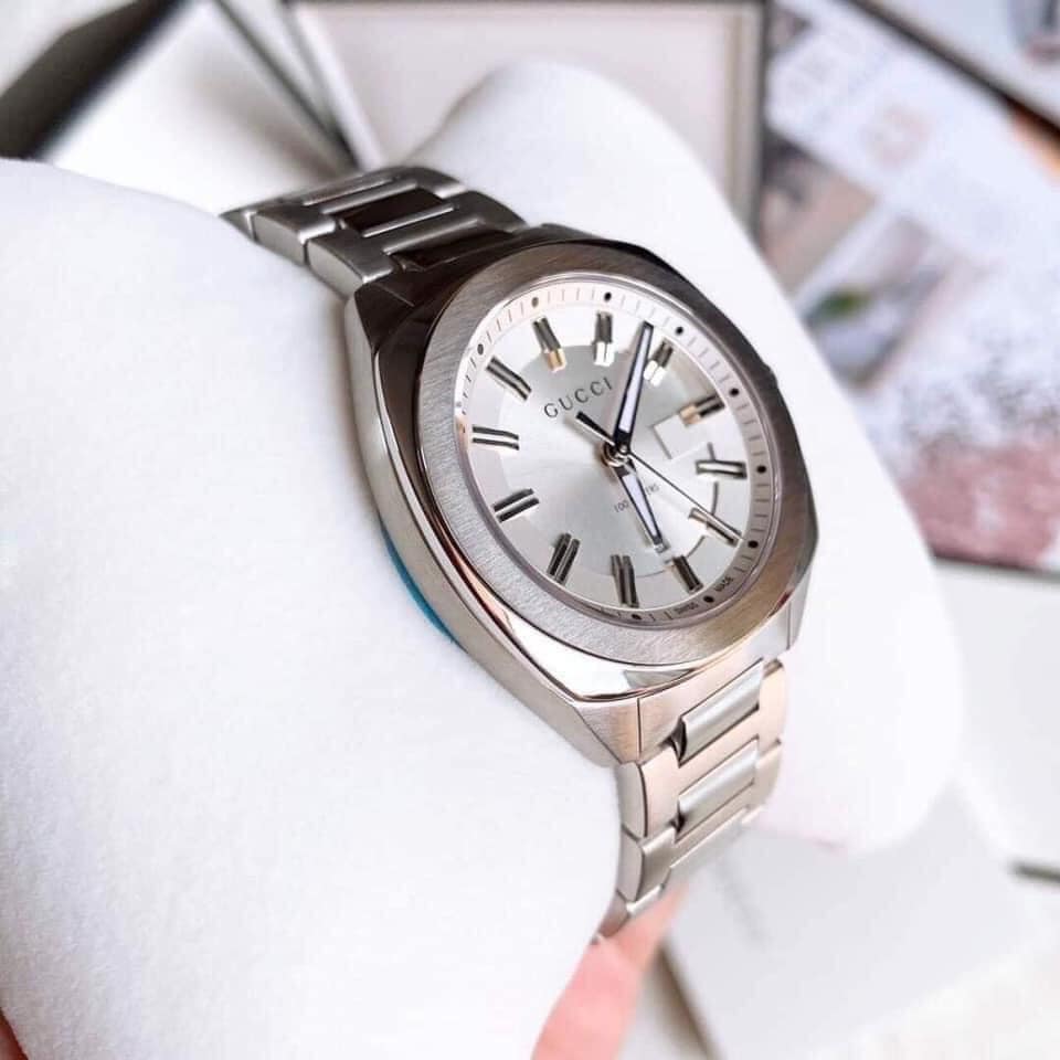 Gucci G Timeless GG2570 Silver Dial Silver Steel Strap Watch For Men - YA142402 Watches Gucci   