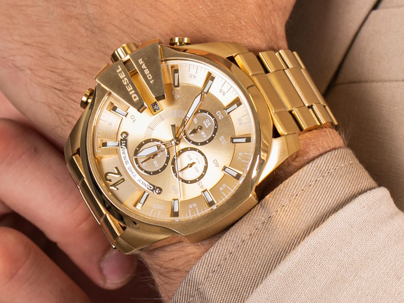 Diesel Mega Chief Gold Dial Gold Stainless Steel Chronograph Watch For Men - DZ4360 Watches Diesel   