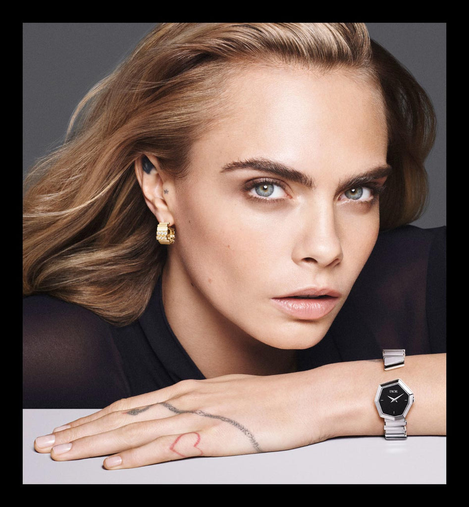 Dior Gem Dior Black Mother Of Pearl Dial Silver Steel Strap Watch For Women - CD18111X1005