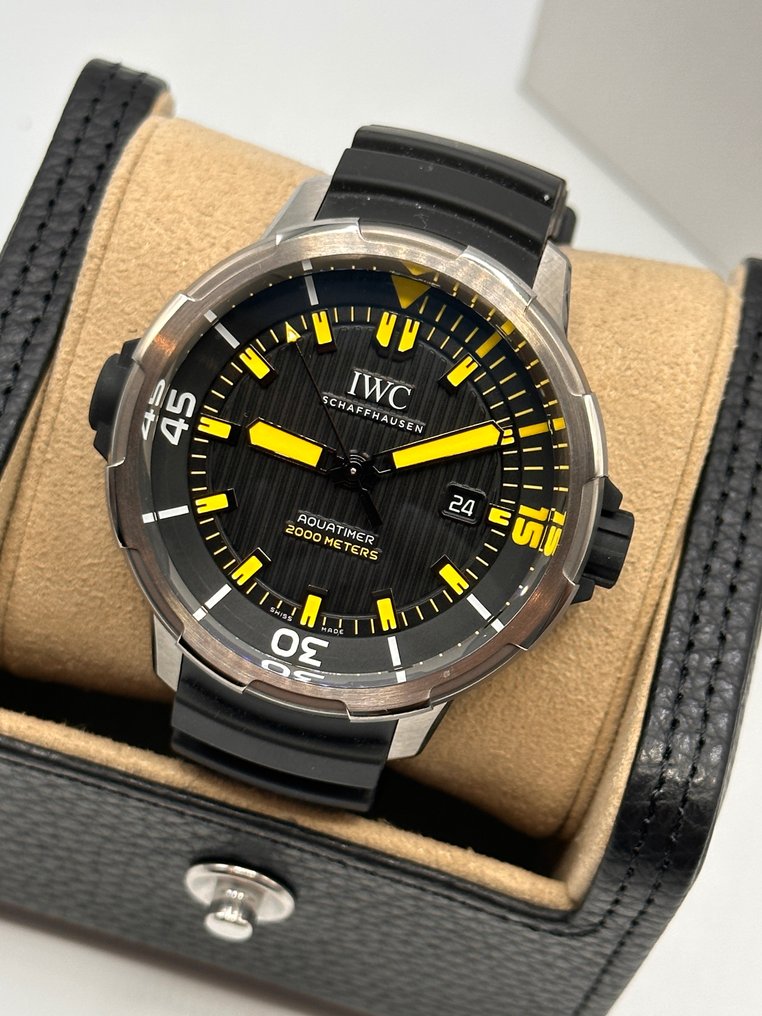 IWC Aquatimer Automatic 2000 Black Dial Black Rubber Strap Watch For Men - IW358001