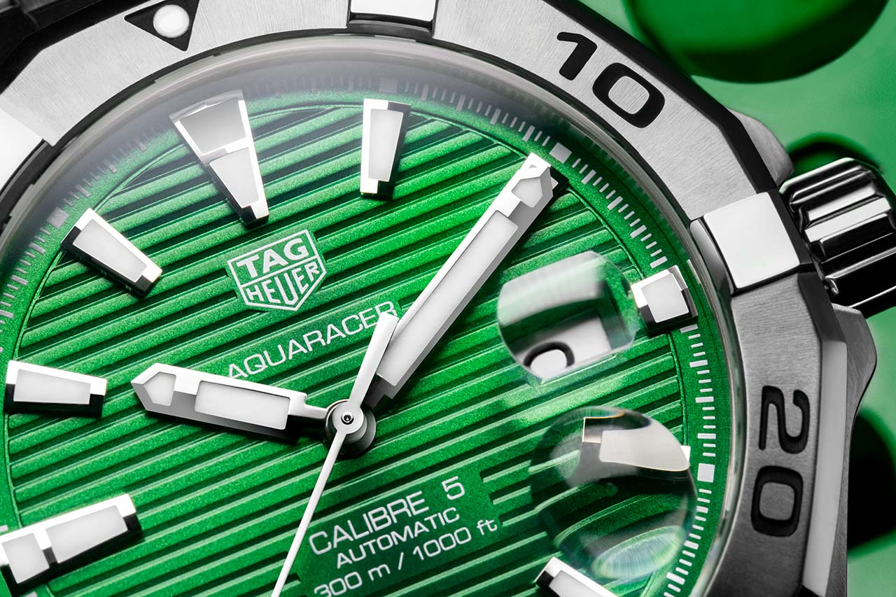 Tag Heuer Aquaracer Calibre 5 Automatic Green Dial Silver Steel Strap Watch for Men - WAY2015.BA0927 Watches Tag Heuer   