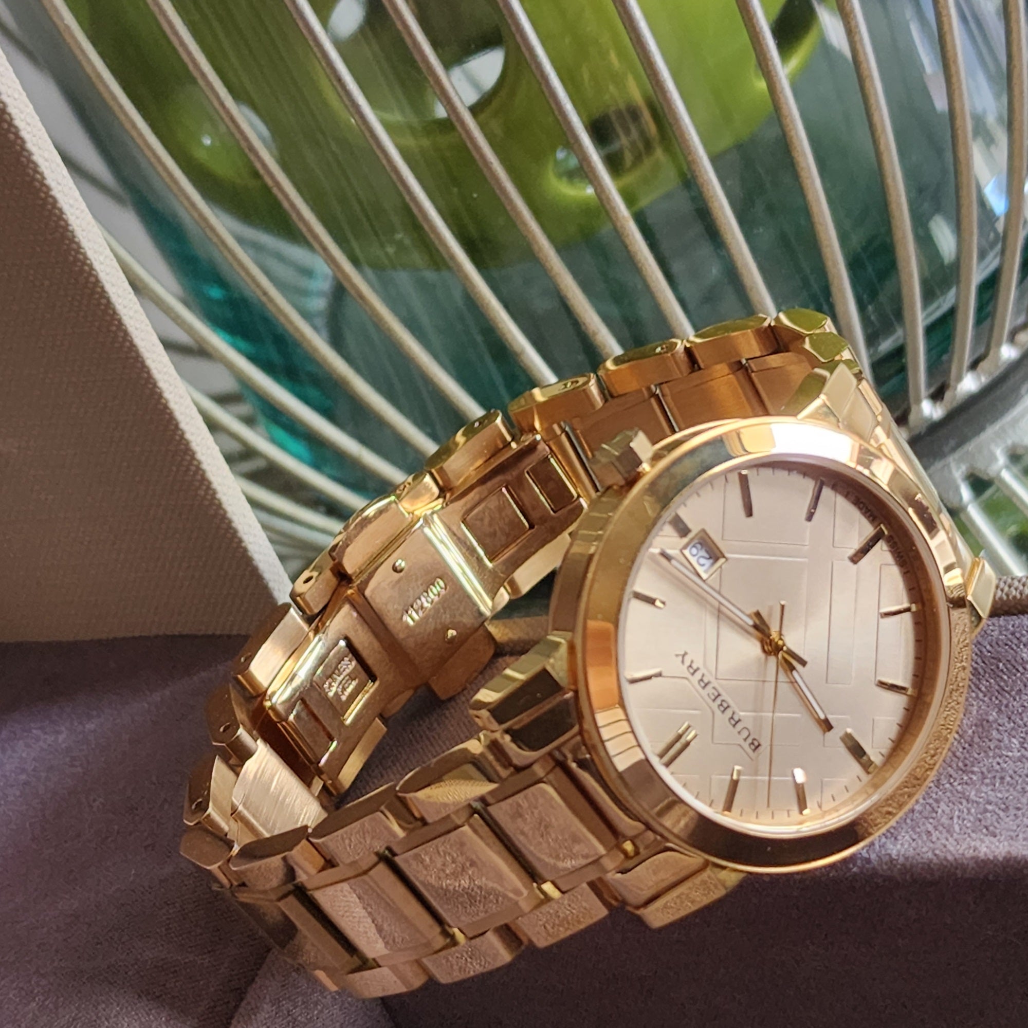 Burberry The City Silver Dial Gold Stainless Steel Strap Unisex Watch - BU9003 Watches Burberry   