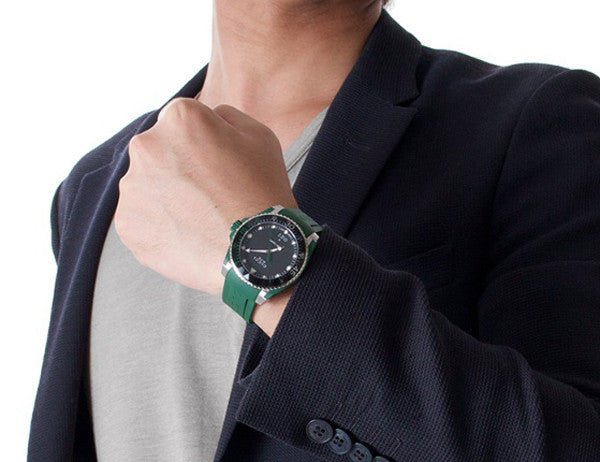 Gucci Dive Black Dial Green Rubber Strap Watch For Men - YA136310 Watches Gucci   