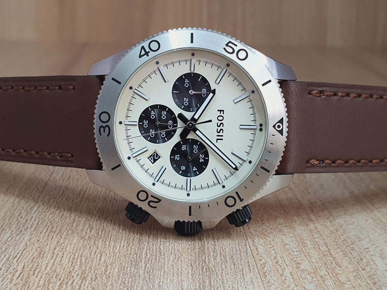 Fossil Retro Traveler Chronograph White Dial Brown Leather Strap Watch for Men - CH2886 Watches Fossil   