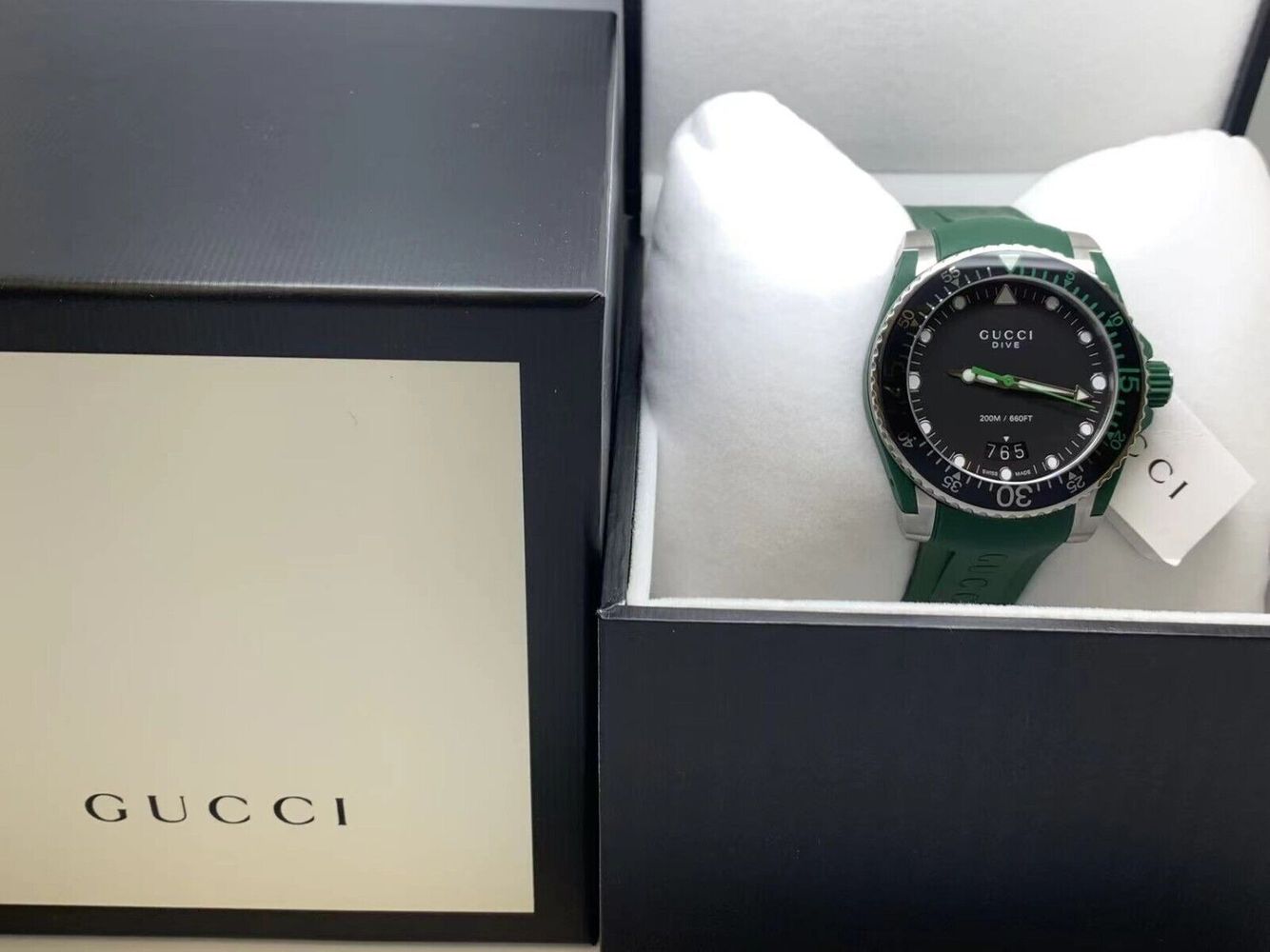 Gucci Dive Black Dial Green Rubber Strap Watch For Men - YA136310 Watches Gucci   