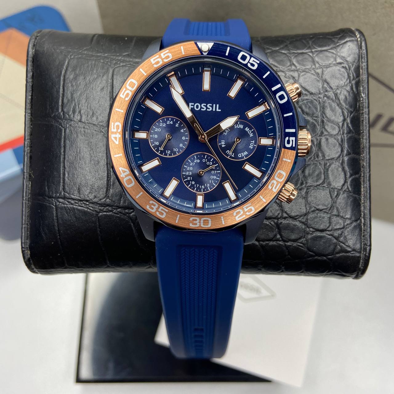 Fossil Bannon Multifunction Blue Dial Blue Silicone Strap Watch for Men - BQ2498 Watches Fossil   