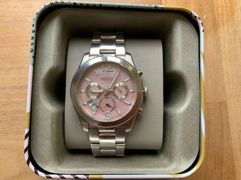 Fossil Perfect Boyfriend Taupe Dial Silver Steel Strap Watch for Women - ES4146 Watches Fossil   