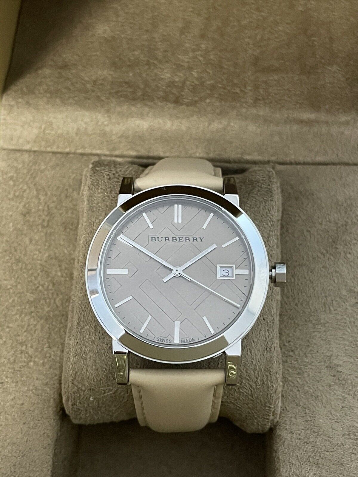 Burberry The City Silver Dial Beige Leather Strap Unisex Watch - BU9010 Watches Burberry   