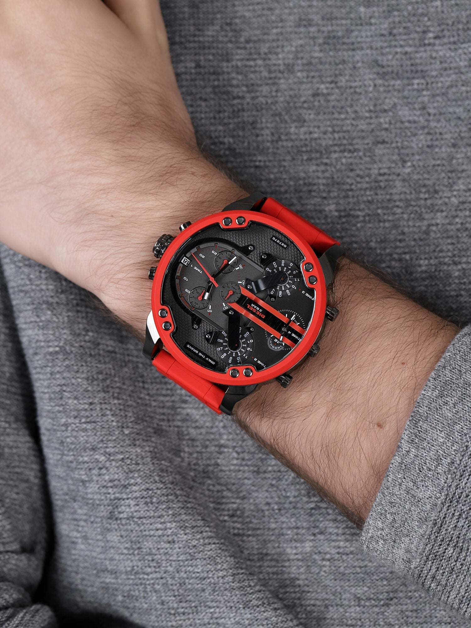 Diesel Mr Daddy 2.0 Black Dial Red Stainless Steel Watch For Men - DZ7370 Watches Diesel   